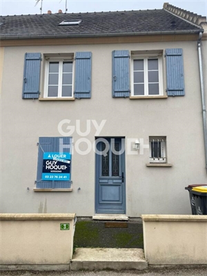 maison-villa à la location -   02200  SOISSONS, surface 99,98 m2 location maison-villa - APR676470